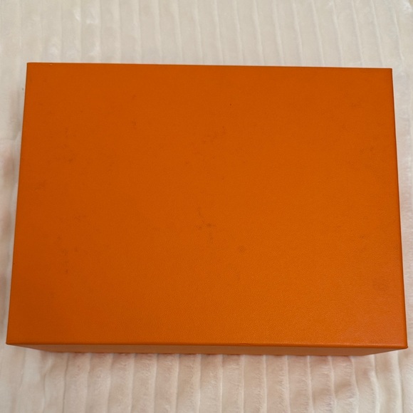 Hermès Signature Orange Gift Box - Picture 5 of 5